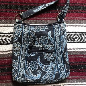 Vera Bradley crossbody purse